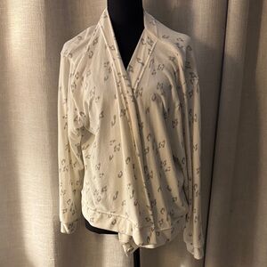 Elegant Cream and Gray cardigan